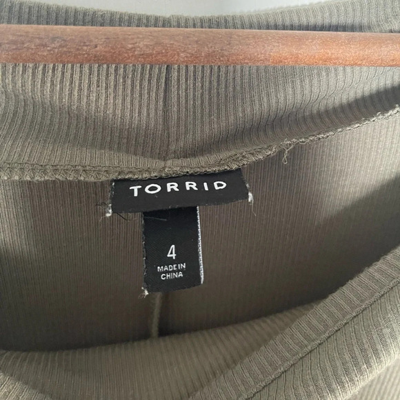 Torrid Short Sleeve Dress, Olive, Size 4X - Picture 8 of 11